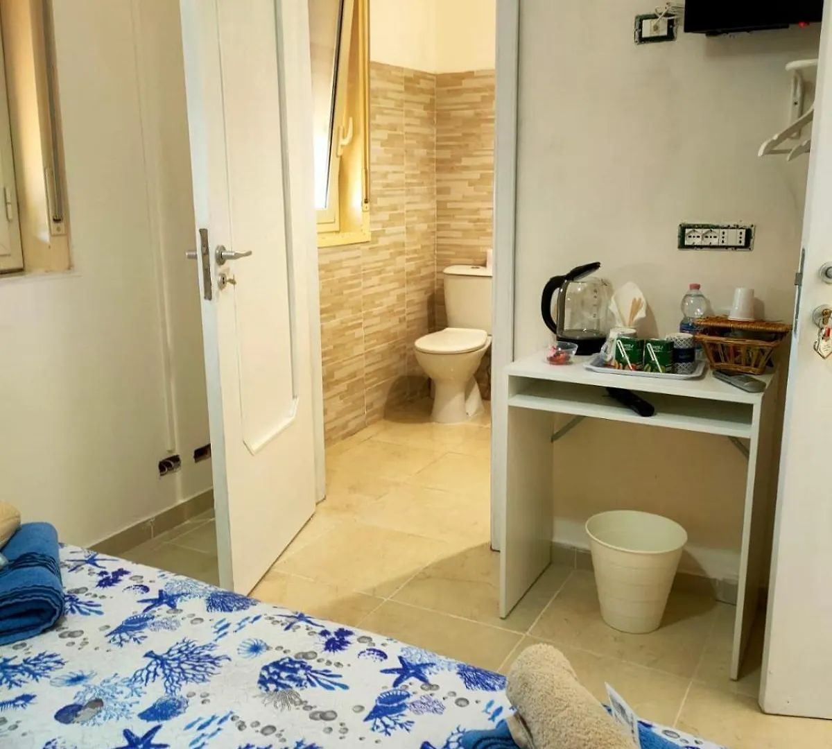 Bed And Fly Aeroporto Catania Reception H24 Bed and Breakfast